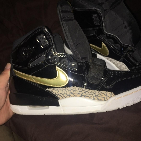 Nike Air Jordan Legacy 312 - Picture 1 of 4